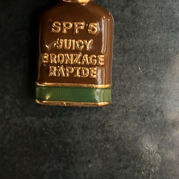 Juicy Couture Rare Vintage Suntan Lotion Charm - Picture 4 of 14
